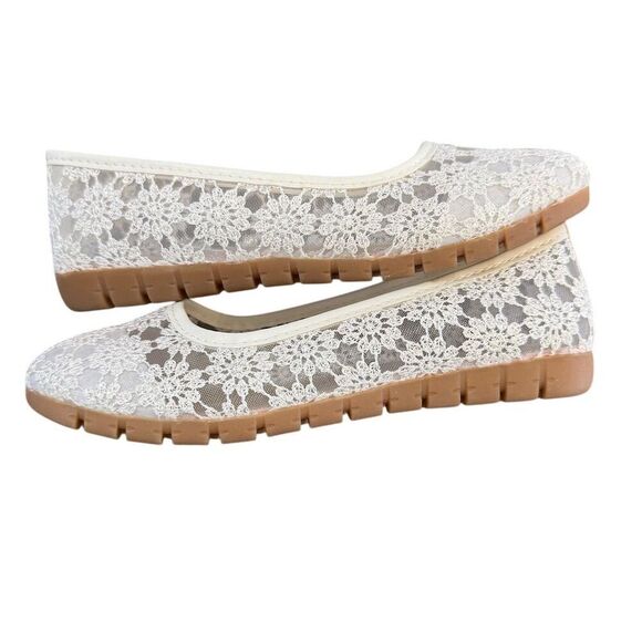 Women's White Crochet Lace Ballet Flats Size 39 - Picture 3 of 5